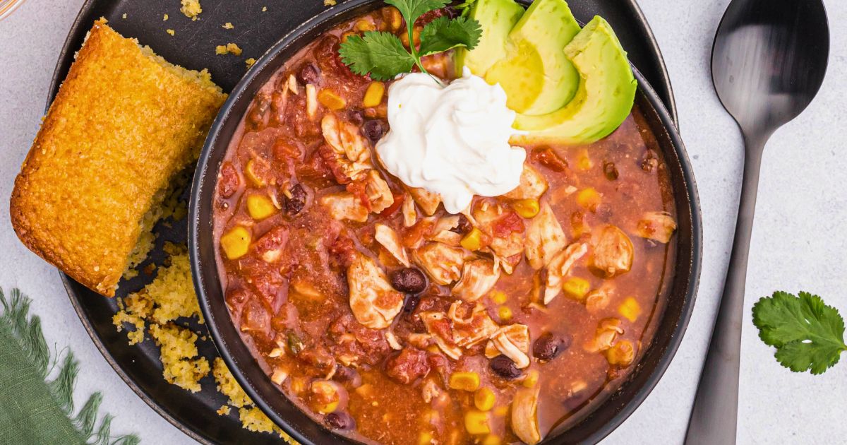 Slow Cooker Chicken Chili